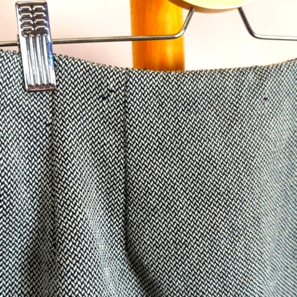 Vintage wool Ports tweed suit jacket and matching skirt - Picture 7 of 11